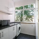 Appartamento Hip And Spacious Tm Flat In Areeiro Lisbona